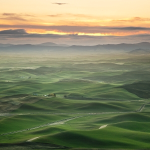 Palouse Sunrise: Steptoe Butte, WA